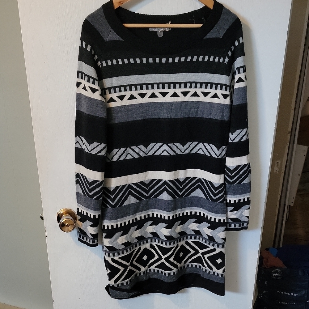 Black and Gray Patterned Sweater Dress